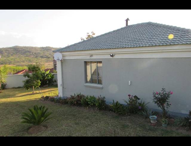 3 BEDROOM HOUSE FOR SALE IN STONEHENGE EXT 1
